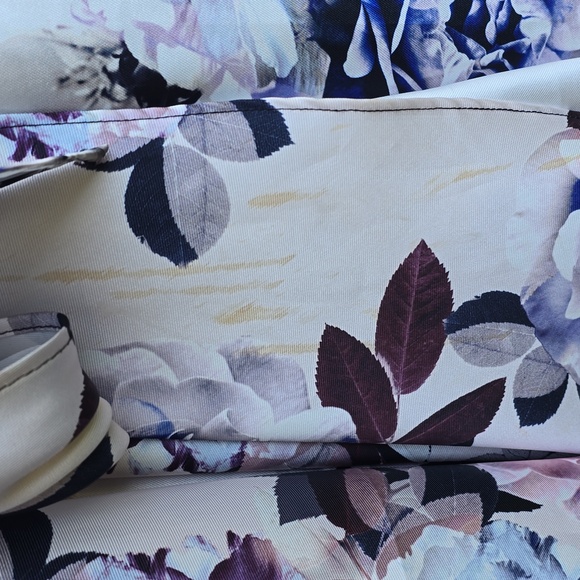 Special occasion dress - Picture 3 of 3